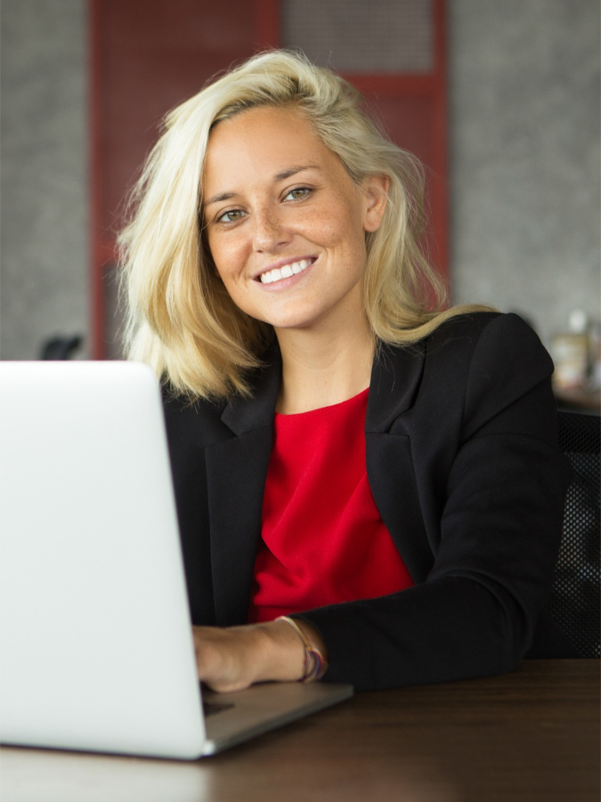 TAILOR YOUR DEGREE TO YOUR CAREER GOALS WITH CERTIFICATES
